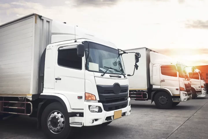 cargo-trucks-parking